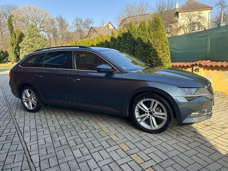 Škoda Superb 2.0 TDi 140kW 4x4 serviska - fotka 2 z 29