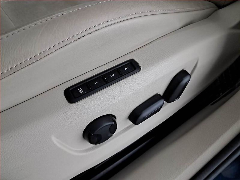 Škoda Superb (2018) 2.0 TDI, Automat, Bi-Xenony - fotka 19 z 22