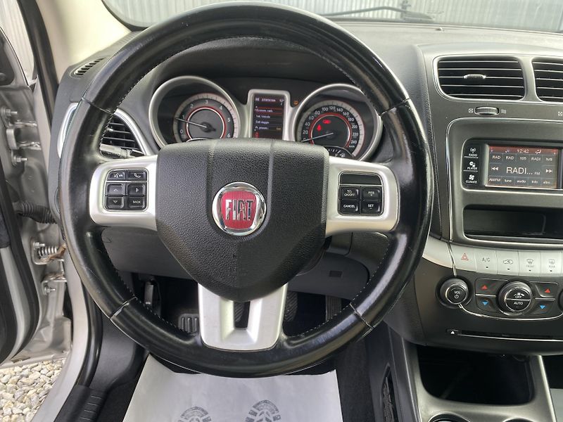 Fiat Freemont 2.0MJET 140PS 7MÍST KŮŽE MAN!! - fotka 154 z 166
