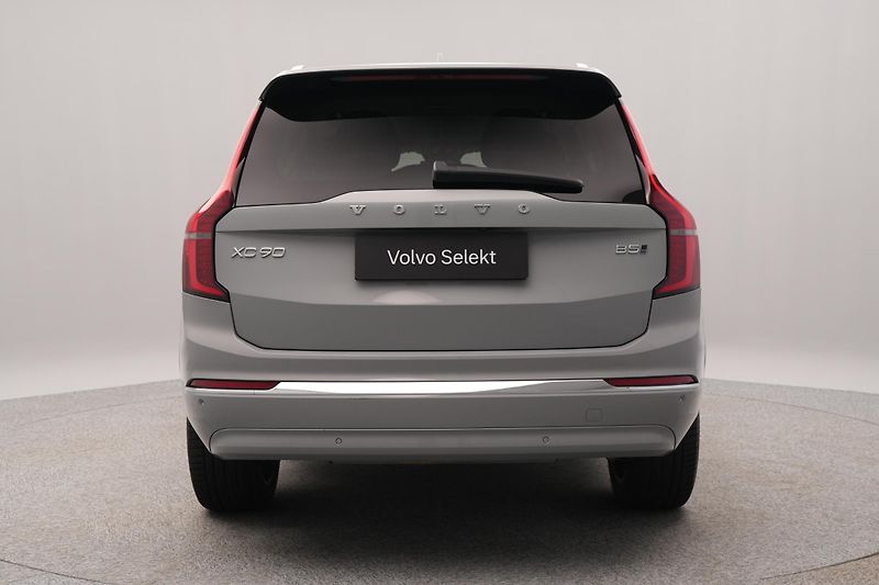 Volvo XC90 B5 AWD CORE CZ 1.maj - fotka 10 z 46