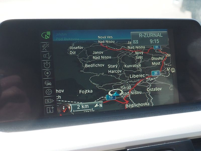 BMW Řada 3 (2016) 320D xDrive, A/T - fotka 29 z 38