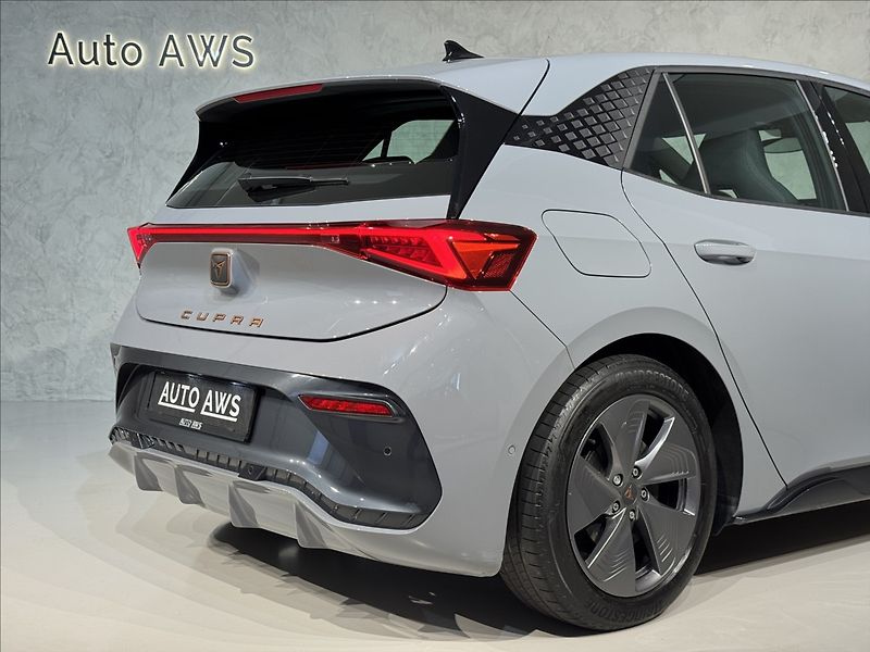 Cupra Born 150kW LED Tepelko Kessy - fotka 13 z 50