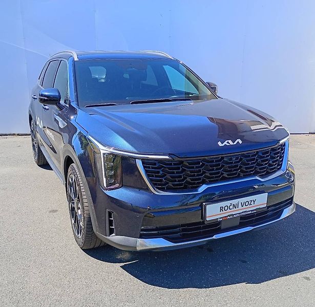 Kia Sorento (2024) 2.2 CRDi SCR 4x4 8DCT TOP - fotka 20 z 26
