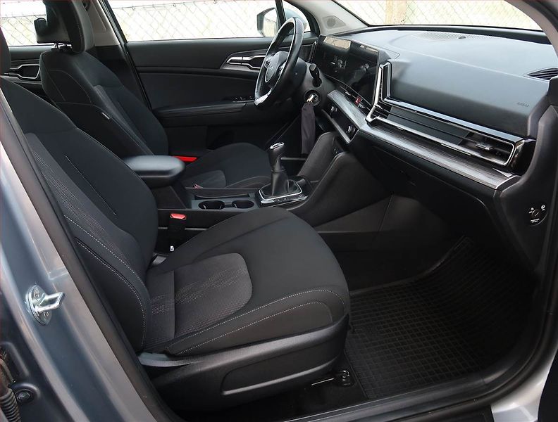 Kia Sportage (2022) Exclusive 1.6 T-GDI - fotka 9 z 19