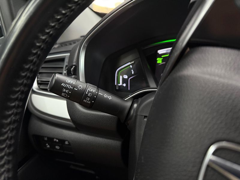 Honda CR-V (2021) 2.0 i-MMD Hybrid Lifestyle AWD - fotka 17 z 26