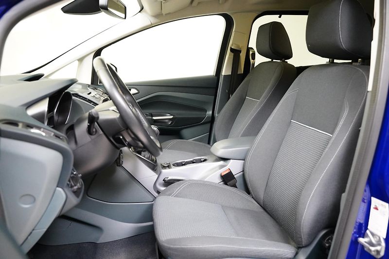 Ford Grand C-MAX - fotka 11 z 23