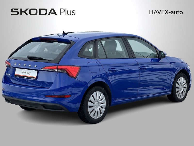 Škoda Scala (2020) 1.0 TSI Ambition - fotka 2 z 26