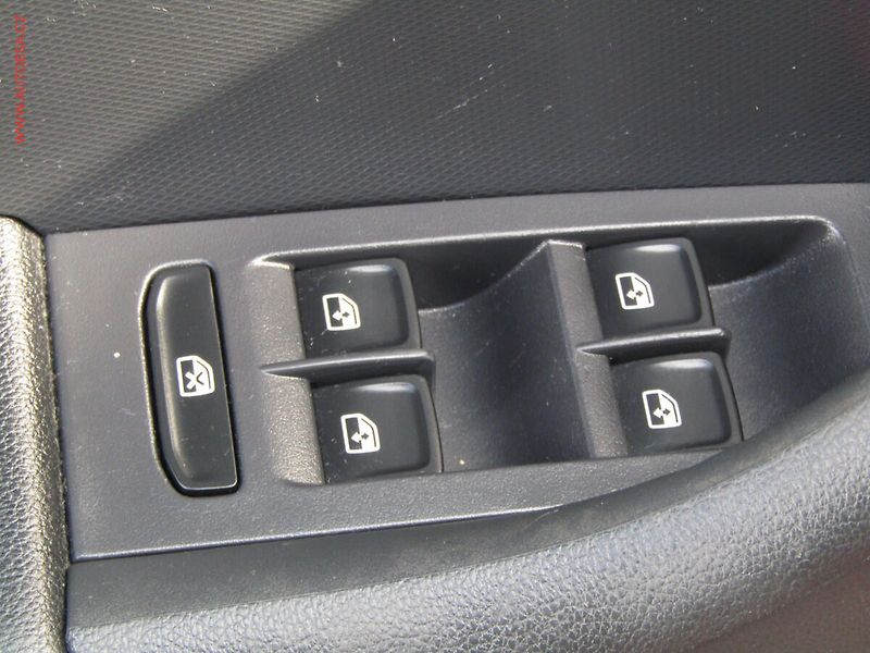 Škoda Rapid (2019) 1.0 TSi, ČR, Style, bixen - fotka 12 z 20