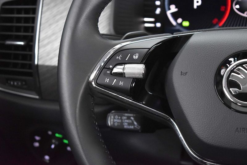Škoda Kodiaq 2.0 TDI STYLE+*TAŽNÉ*DPH*ČR 1M - fotka 19 z 48