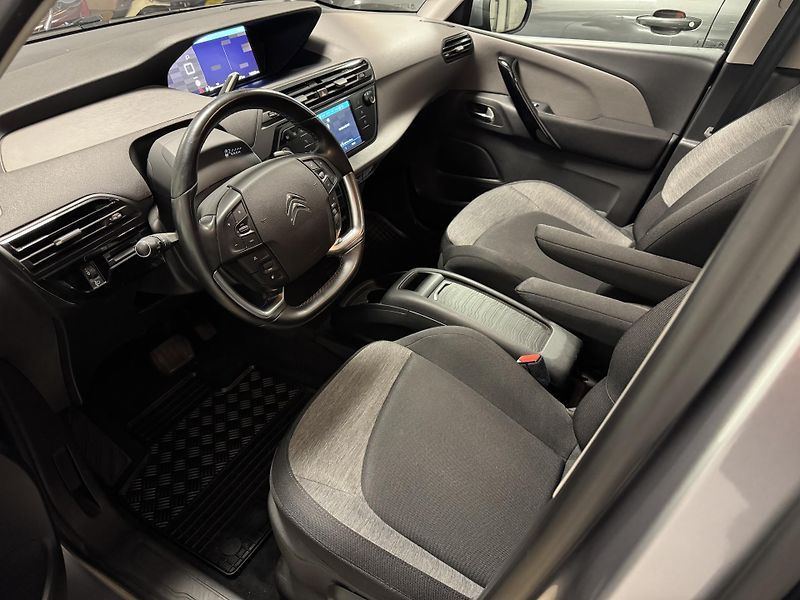 Citroën Grand C4 SpaceTourer (2019) Business Aut 1.MAJITEL - fotka 18 z 40