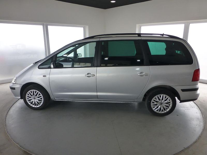 Seat Alhambra (2004) 1,9TDI*XENON*VYHŘ.S*TAŽNÉ*7MÍS - fotka 8 z 25
