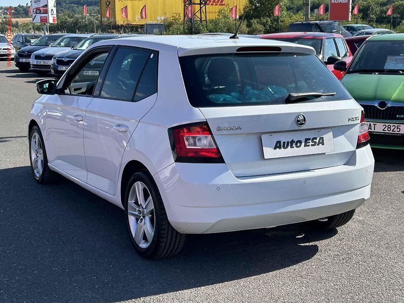 Škoda Fabia (2014) 1.2 TSI, Style, +kola - fotka 6 z 16