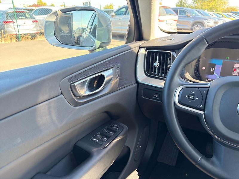 Volvo XC60 (2023) CORE B4 D 145kW 4x4 AWD CZ DPH - fotka 11 z 11
