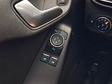 Ford Fiesta (2018) 1.1, Tempomat, Park. senzory - náhled 15