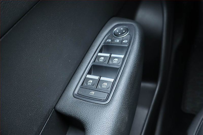 Renault Arkana (2021) E-Tech, Automat, Serv.kniha - fotka 19 z 22