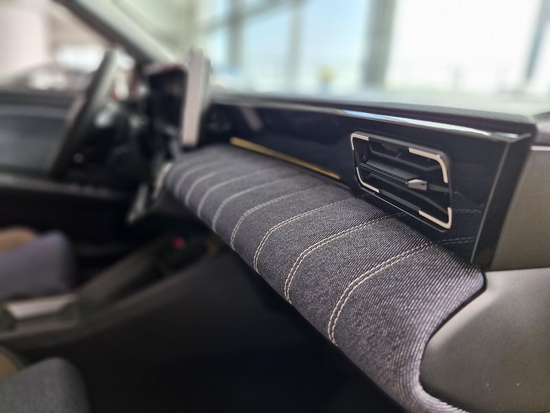 Renault 5 E-TECH (2026) techno 150 k comfort range   - fotka 7 z 13