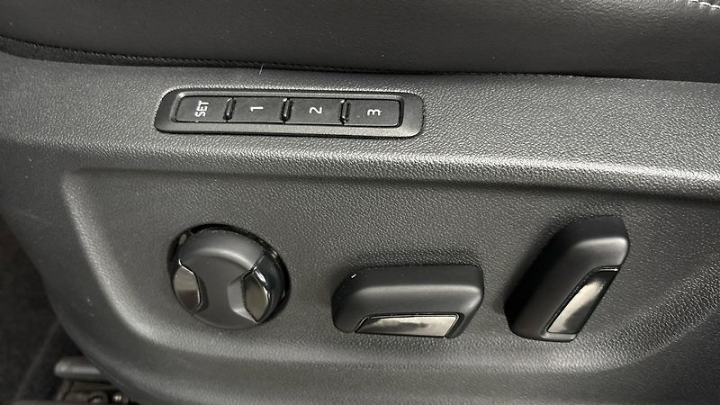 Škoda Kodiaq 2.0 TDI DSG 4x4 Style - fotka 22 z 30