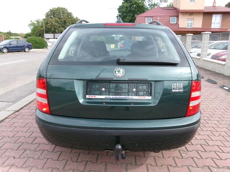 Škoda Fabia (2006) 1,4 16V KLIMA TAŽNÉ ALU - fotka 6 z 24