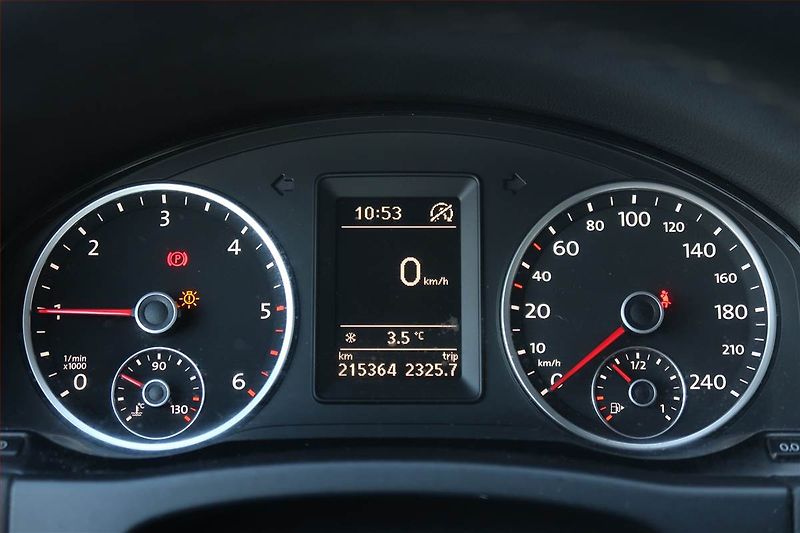 Volkswagen Tiguan (2012) 2.0 TDI, Tempomat - fotka 11 z 18