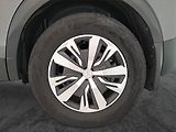 Peugeot 2008 (2021) Active 1.2 PureTech, ČR,1.maj - náhled 15