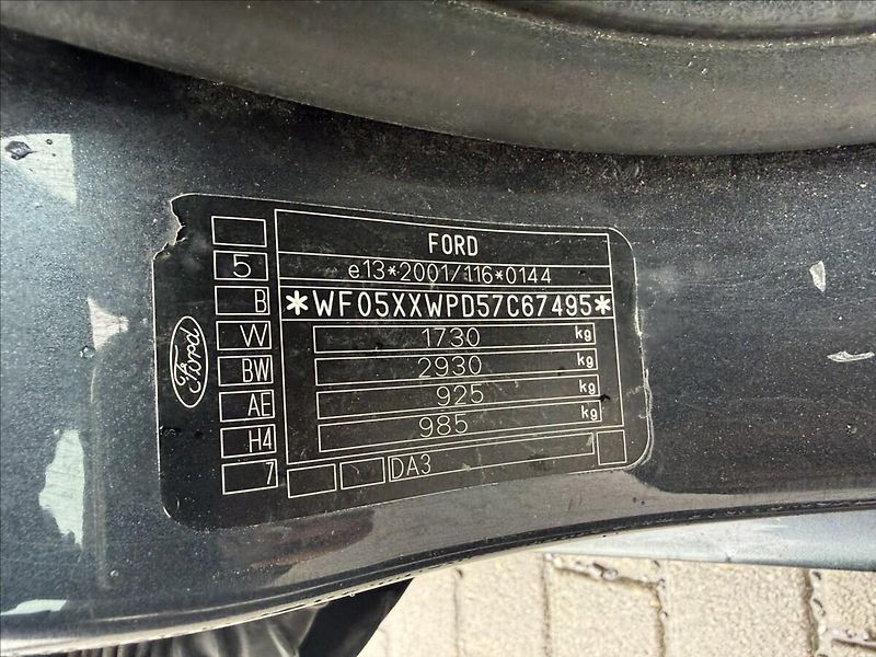 Ford Focus 1,6 i 16V 74kw Klima Tažné 2sa - fotka 16 z 20