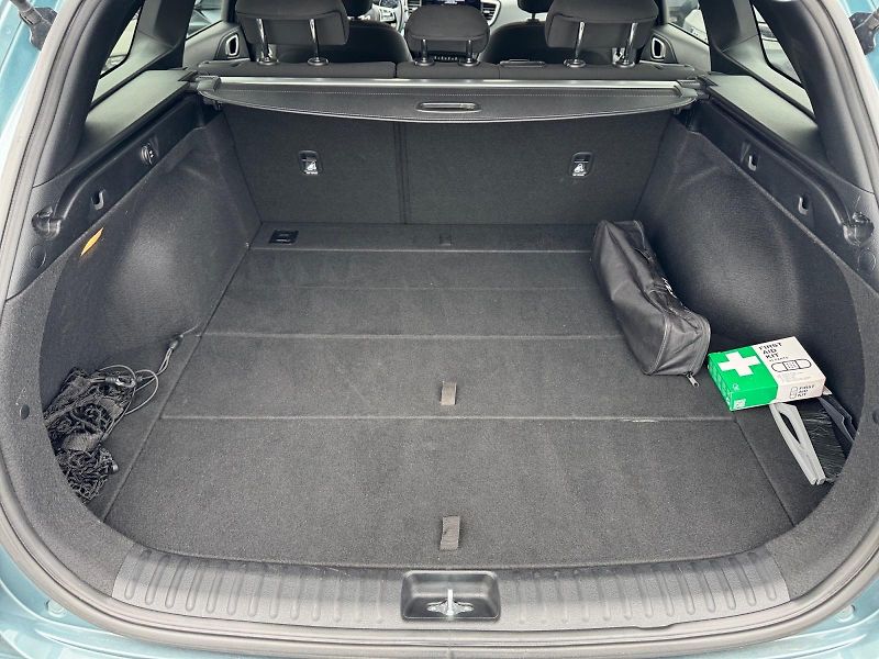 Kia Ceed (2023) TOP 1.5T-GDI 118kW CZ DPH  - fotka 6 z 11