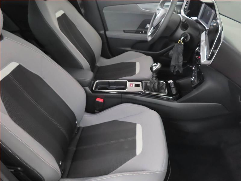 Opel Mokka (2024) 1.2 Turbo - fotka 9 z 15