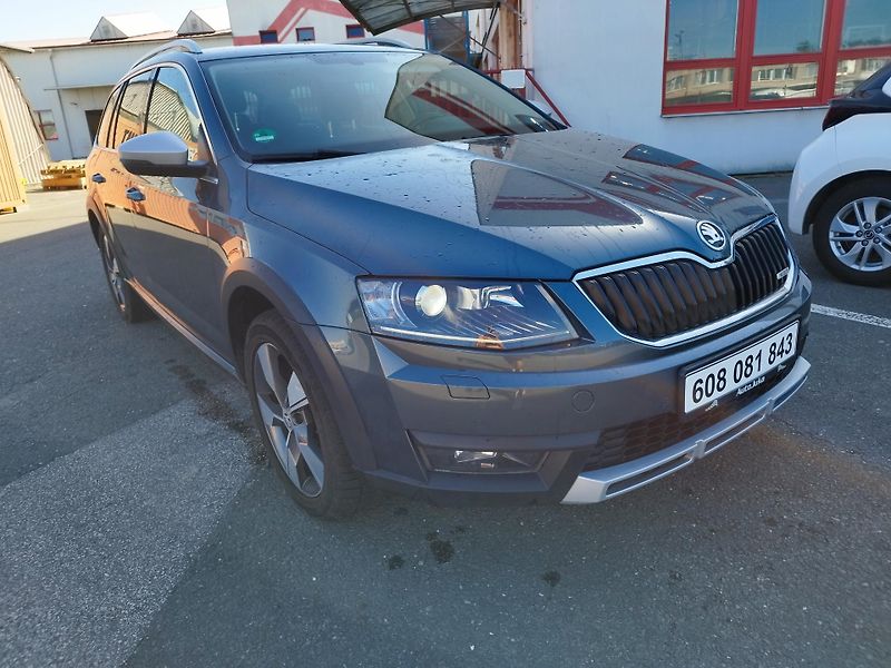 Škoda Octavia (2017) SCOUT,2.0TDi,volat-608 081 843 - fotka 1 z 18