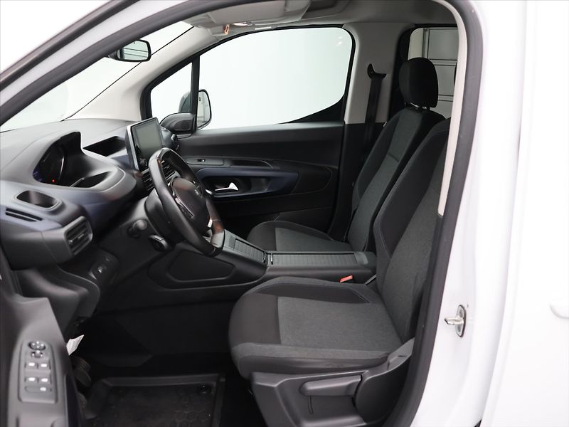 Peugeot Rifter 1,5 HDi 130k Allure tažné DPH - fotka 11 z 26