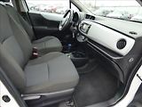 Toyota Yaris 1,5 Hybrid, Digi Klima, servis - náhled 47
