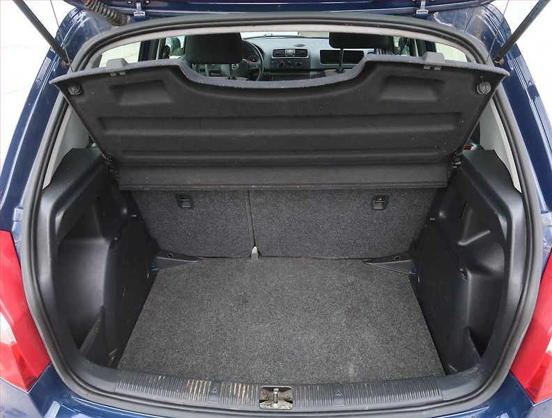 Škoda Fabia (2014) 1.4 16V, Serv.kniha - fotka 13 z 14