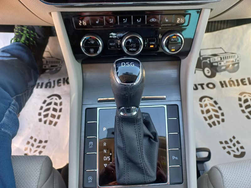 Škoda Superb (2021) 2.0TSi 140kW DSG ČR DPH  - fotka 18 z 19