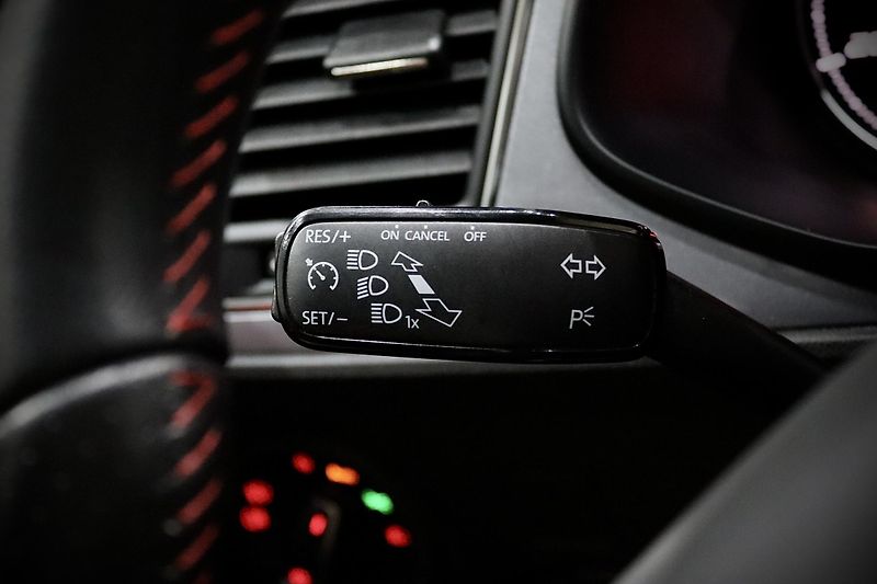 Seat Leon 1.4 TSI 92 kW - fotka 24 z 34