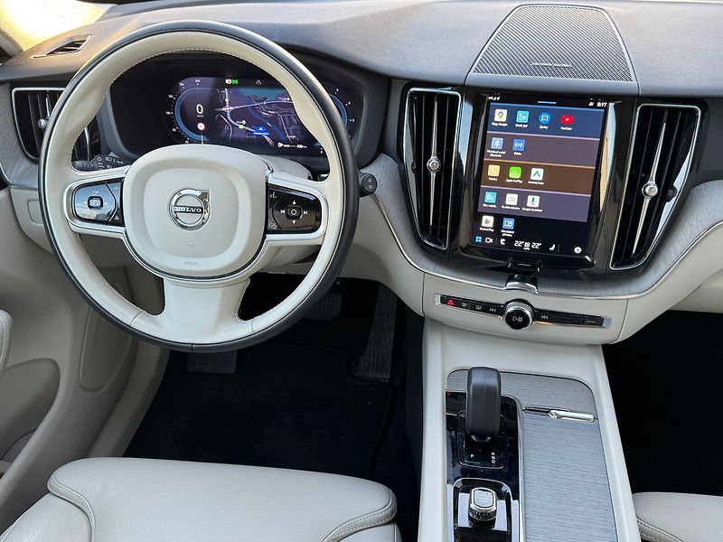 Volvo XC60 PLUS B4 AWD, POLESTAR, TZ - fotka 21 z 26