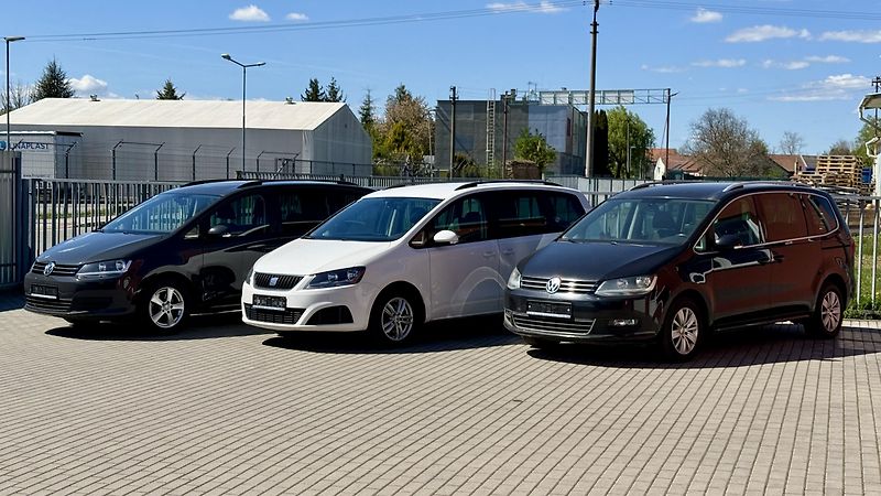 Volkswagen Sharan (2012) 2.0TDi*103kW*7MÍST*BLUE-MOTION - fotka 27 z 29