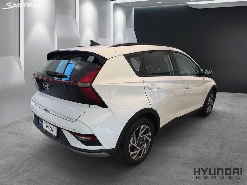 Hyundai Bayon 1,2I MT WAVE - fotka 2 z 12