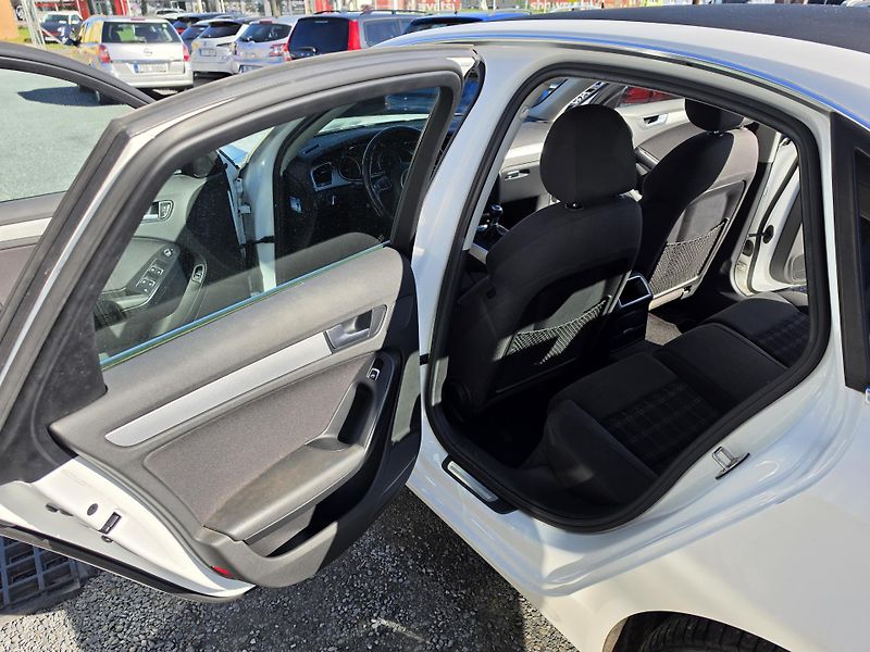 Audi A4 2.0 TDI Sedan Led Xenon  - fotka 8 z 22