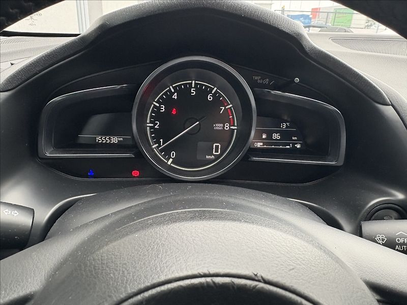 Mazda 3 2,0 i 88 KW REVOLUTION CZ 1.M - fotka 14 z 27