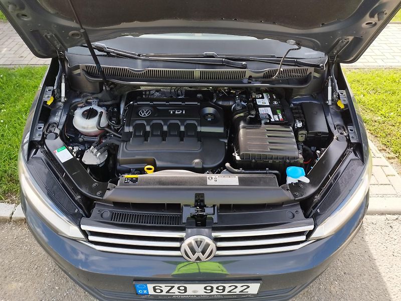 Volkswagen Touran 1,6 TDI  - fotka 28 z 29