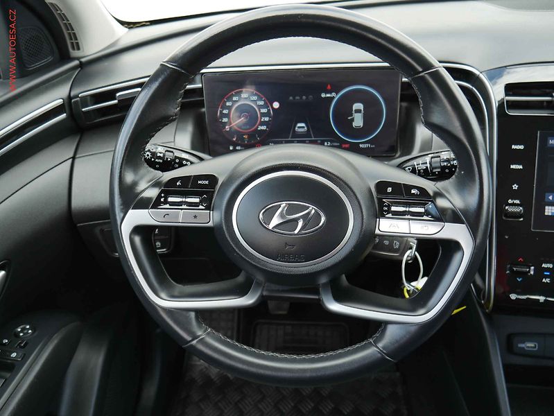 Hyundai Tucson (2023) 1.6T-Gdi, 1.maj,ČR, servis - fotka 13 z 20