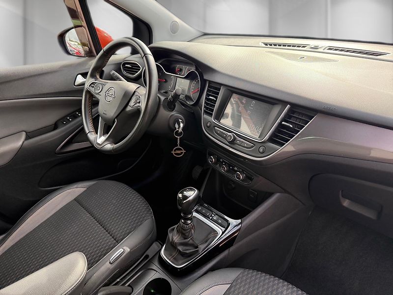 Opel Crossland X (2020) 1,2 Turbo 81 kW Inovation - fotka 21 z 24