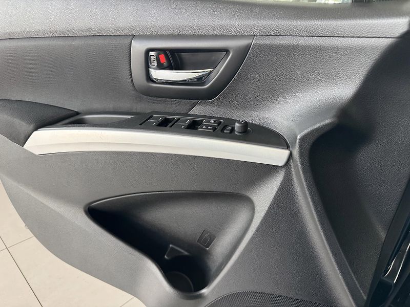 Suzuki SX4 S-Cross 1,0BoosterJet*Navi - fotka 28 z 32