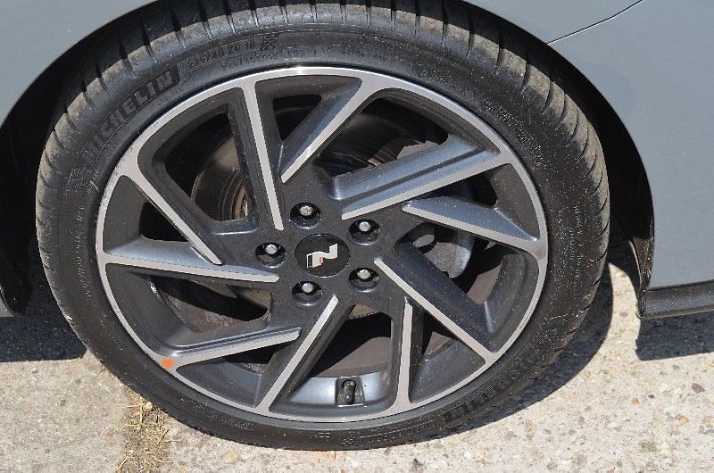 Hyundai i30 - fotka 16 z 16