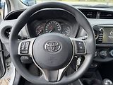 Toyota Yaris 1.5i 82 kW navi. serviska - náhled 15