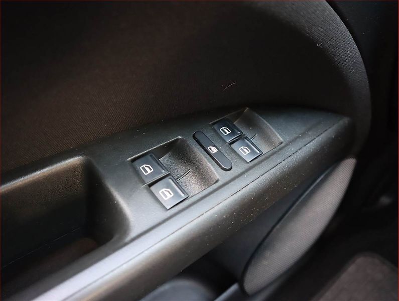 Seat Altea (2011) 1.9 TDI, Serv.kniha, Tempomat - fotka 13 z 17