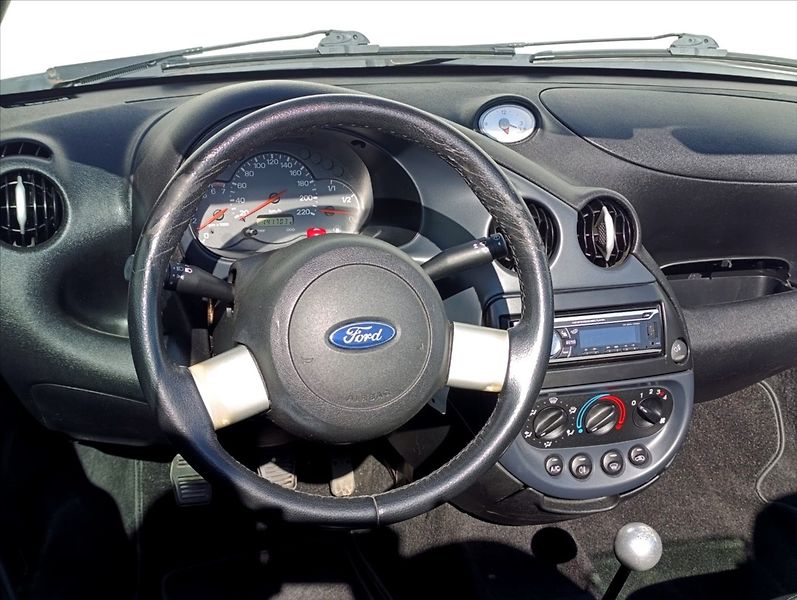 Ford Streetka 1,6 i Kůže Klimatizace Alu - fotka 27 z 32