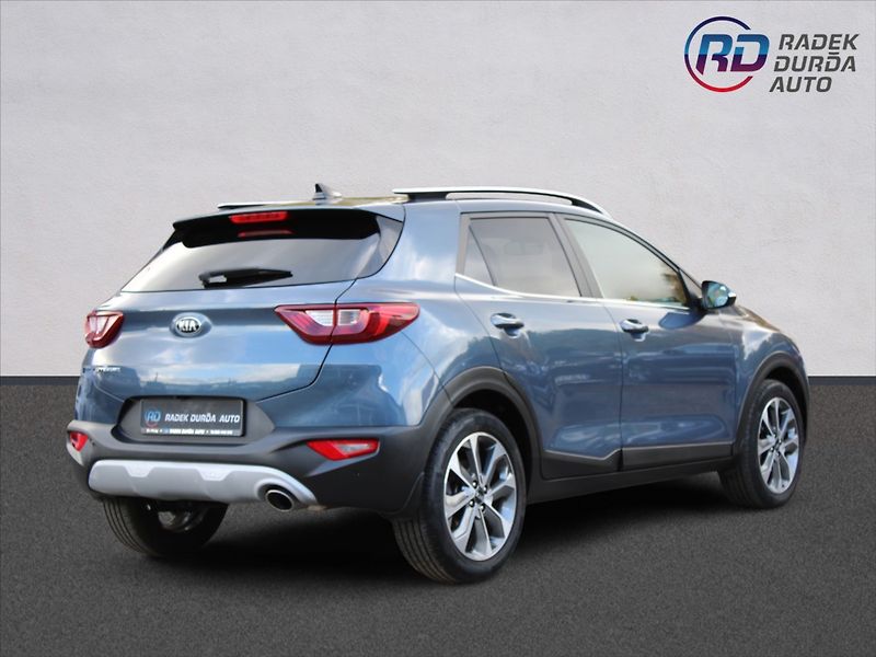 Kia Stonic 1,4 i  NOVÉ V ČR,PREMIUM,34TKM - fotka 5 z 33