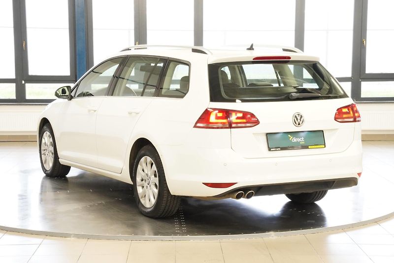 Volkswagen Golf - fotka 3 z 21