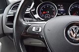 Volkswagen Touran (2017) 1.4TSI 110kw HIGHLINE 7M TAŽNÉ - náhled 35