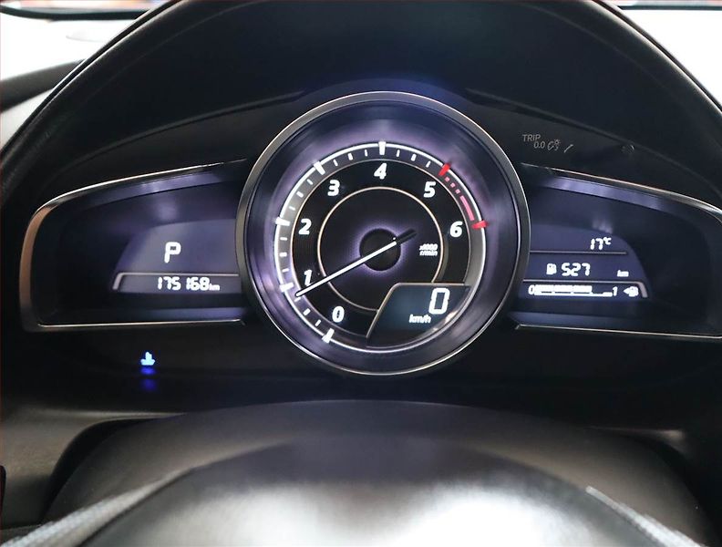 Mazda CX-3 (2016) Revolution TOP 1.5 Skyactiv-D - fotka 11 z 22